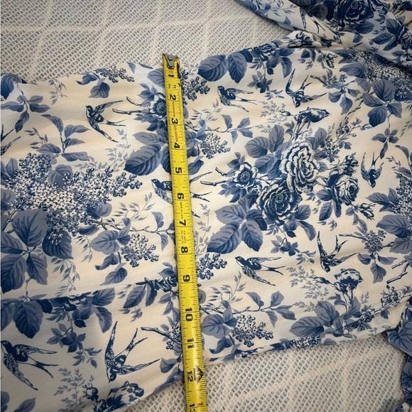 Reformation Women’s Carolena Midi Dress in Blue & White. Size 6. - Picture 7 of 9